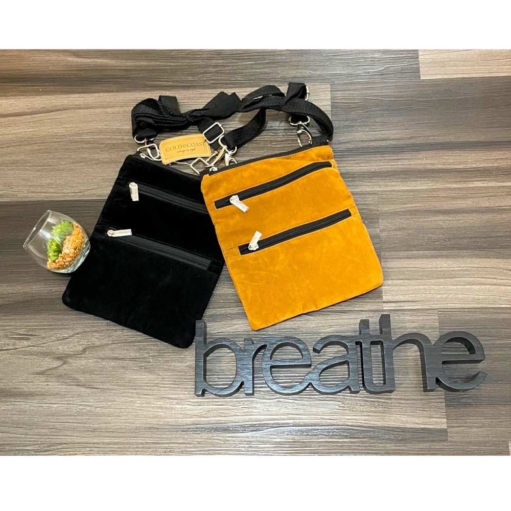 BRAND NEW Gold Coast bag(s). Sold together! Velvet tan and black mini bags.